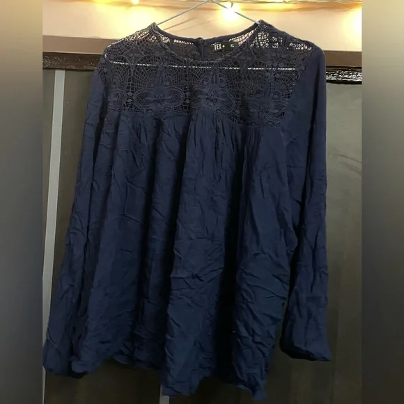 New / Comfy  Net Navy Blue Party top - Picture 4 of 4